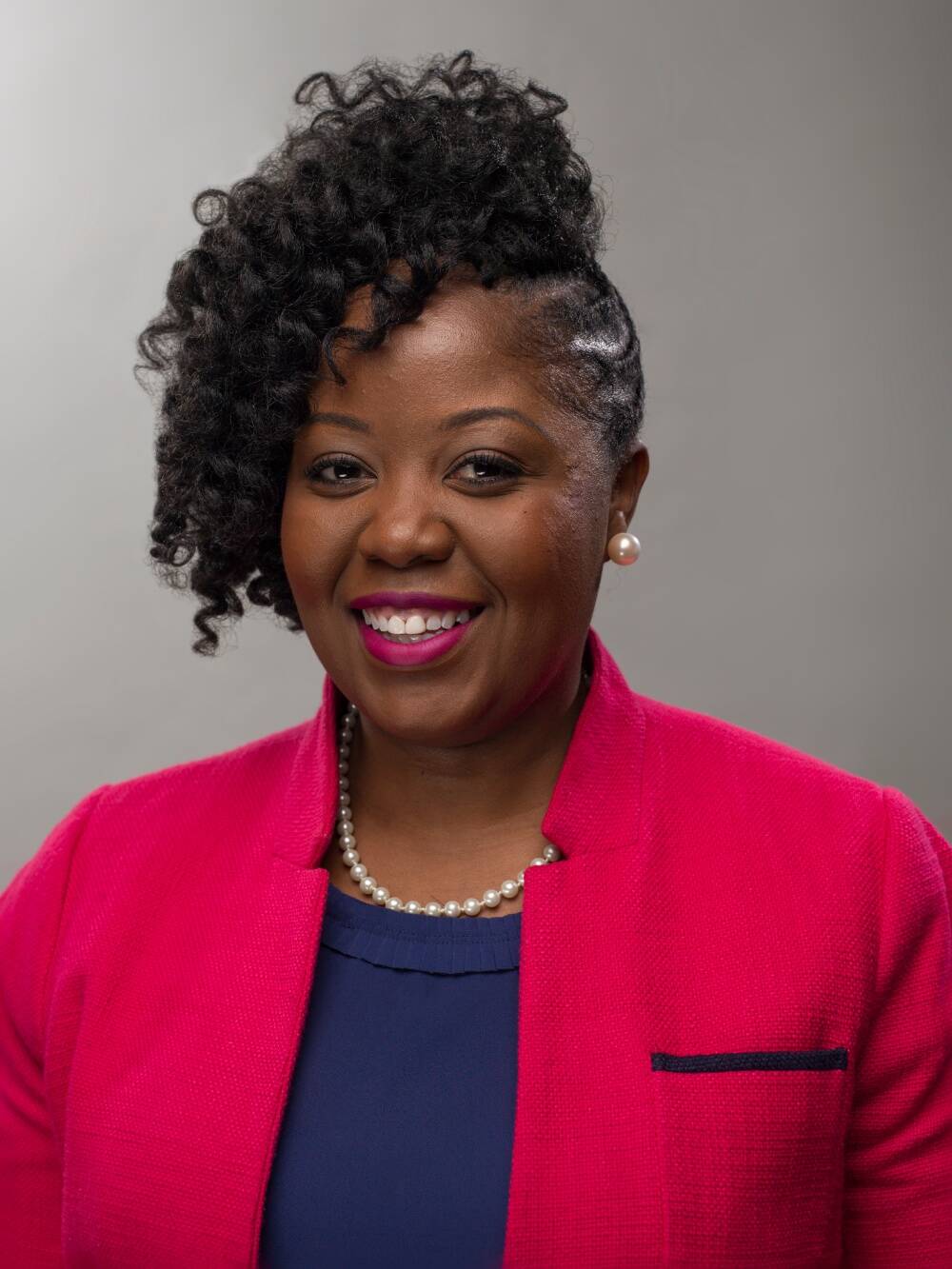 Janean Couch Receives the 2022 Alumni Service Award